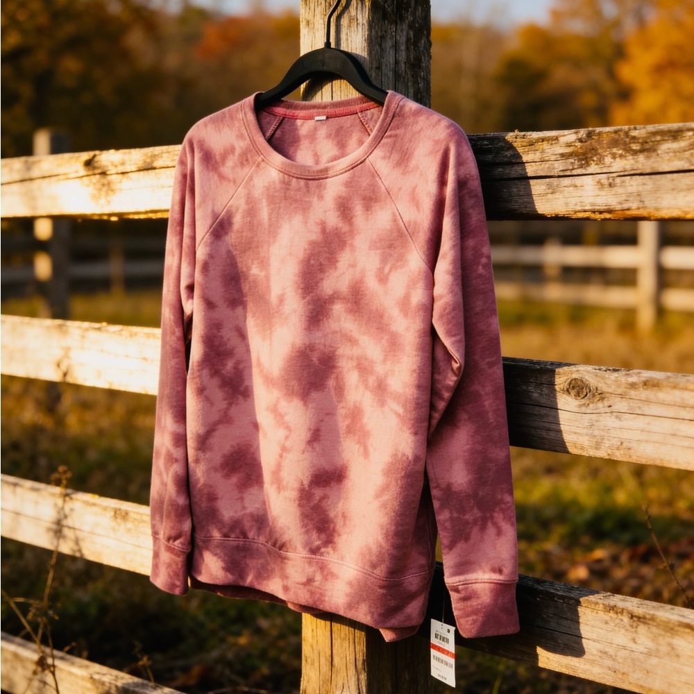 Gratitude Women's Tie-Dye Sweatshirt in Red & Pink - XS, NWT